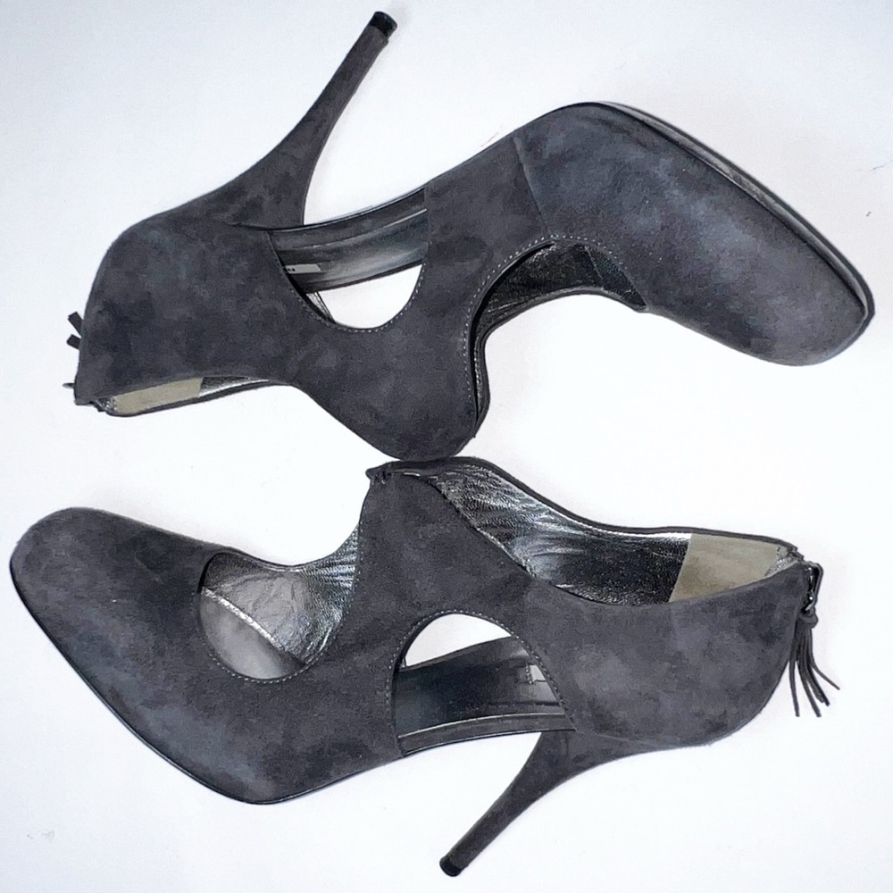 Miu Miu‎ Gray Suede Heels
